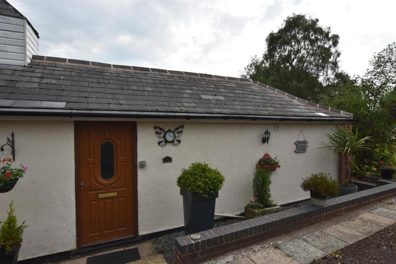 Little Rushbrook Cottages Tanworth Kültér fotó